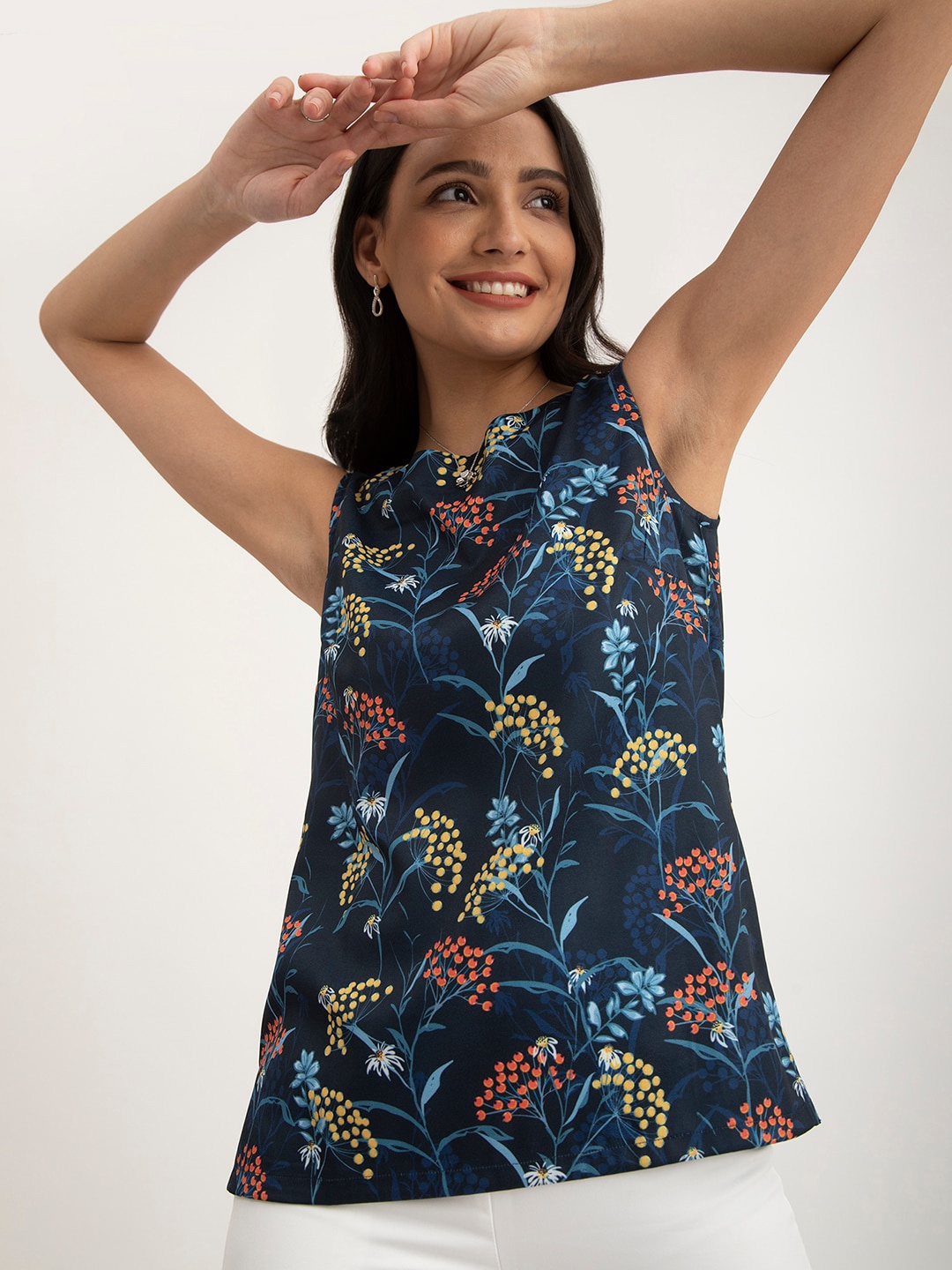 

FableStreet Floral Printed Sleeveless Round Neck A-Line Top, Navy blue