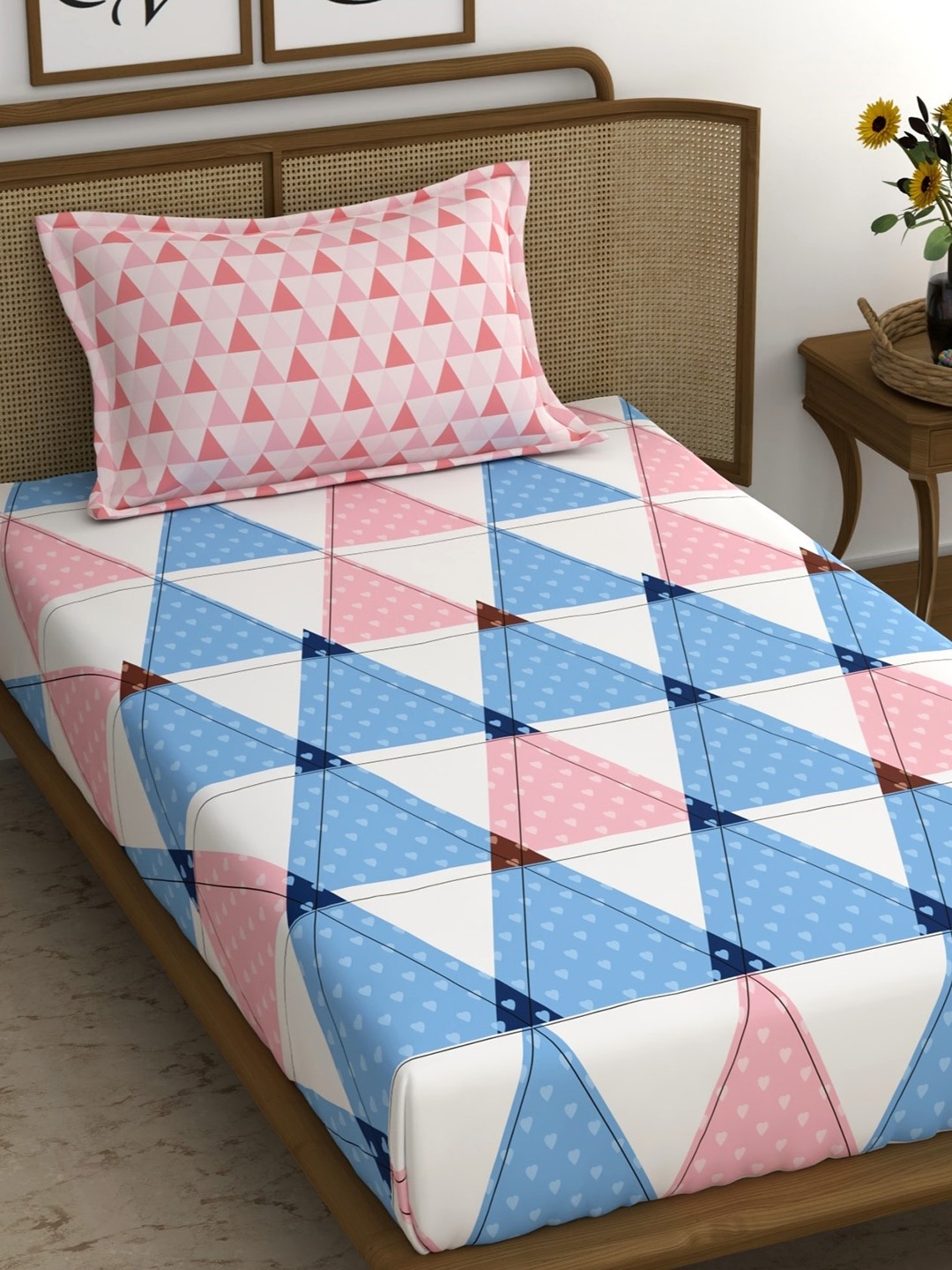 

CHHAVI INDIA Pink & Blue Geometric 210 TC Single Bedsheet with 1 Pillow Covers