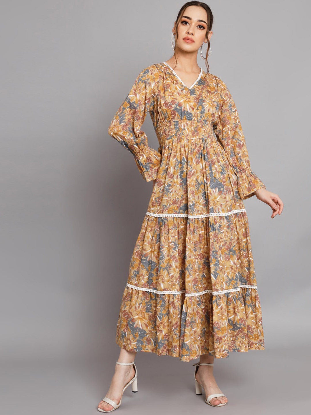 

Silai Bunai Floral Printed Puff Sleeves Anarkali Kurta, Brown