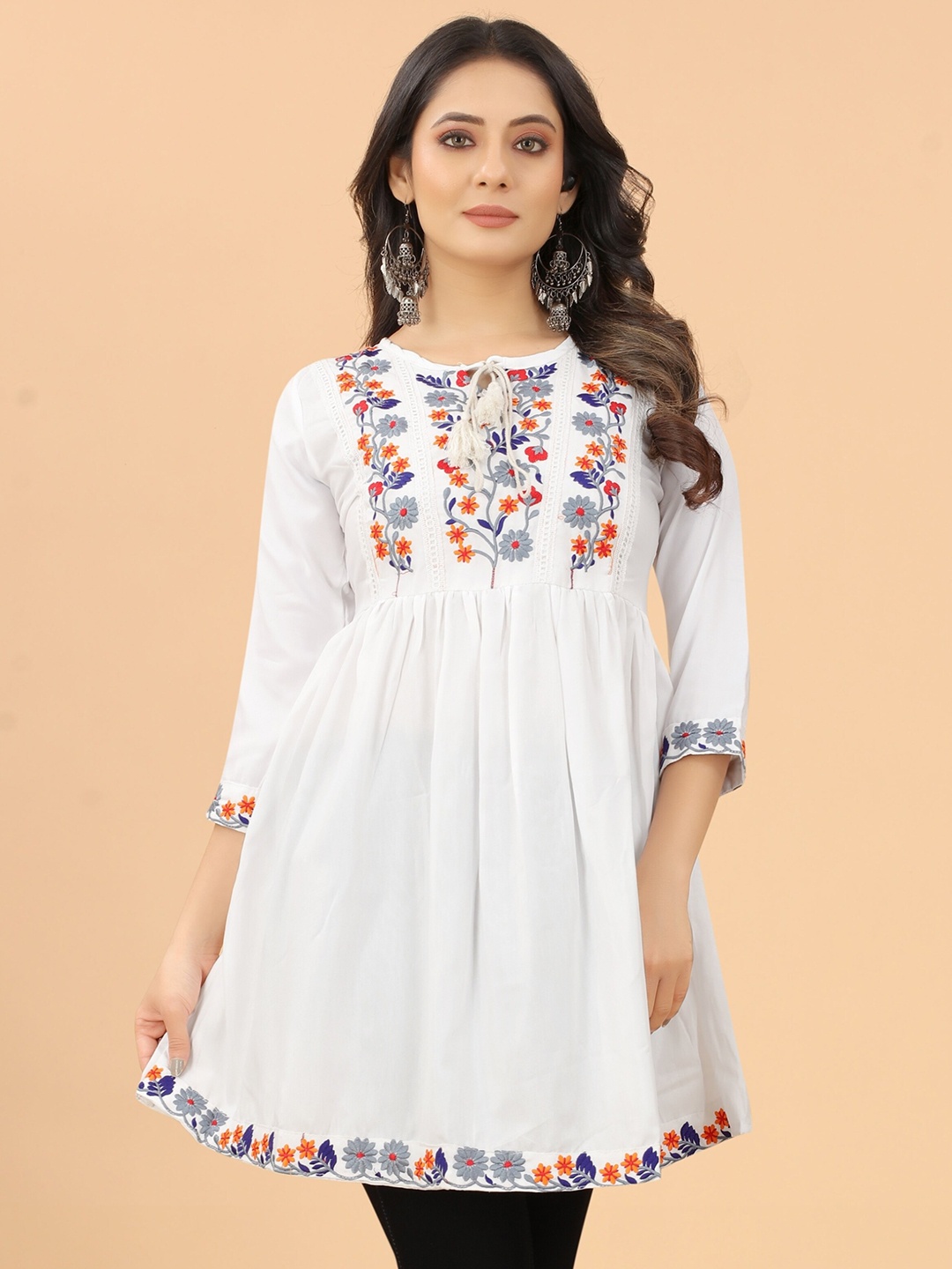 

Vaidehi Fashion Floral Embroidered Cotton Tunic, White