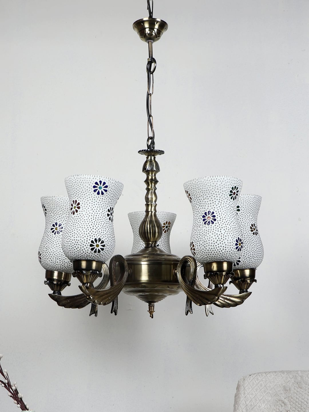 

Devansh White & Gold-Toned Mosaic Design Glasses 5 Lamp Shades Chandelier