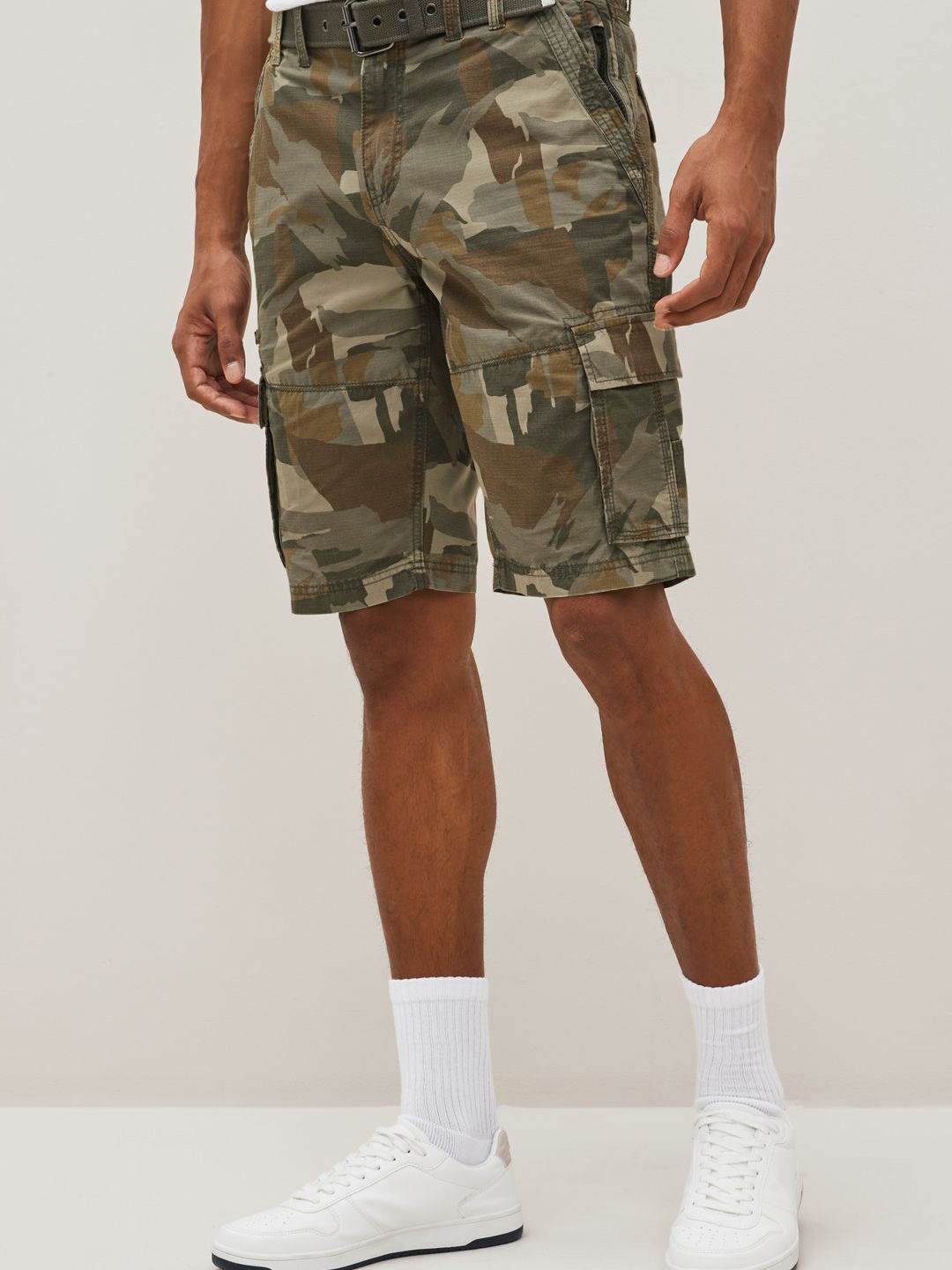 

NEXT Men Camouflage Printed Cargo Shorts, Green