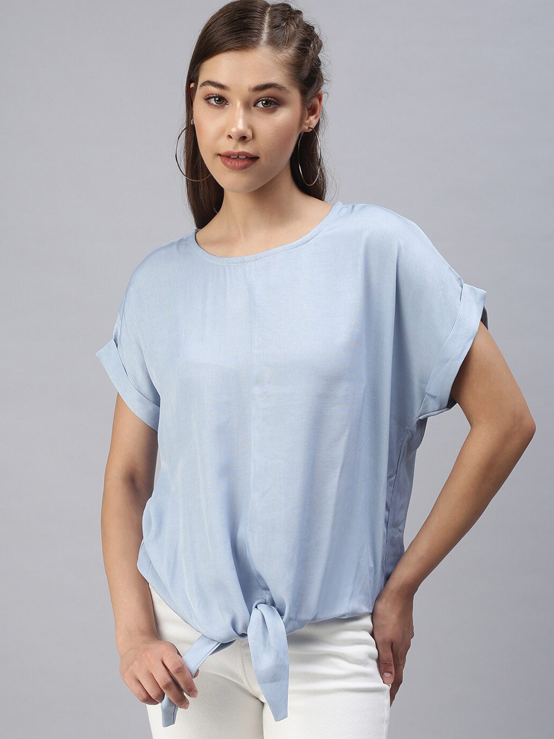 

SHOWOFF Extended Sleeves Round Neck Tie-Up Front Top, Blue