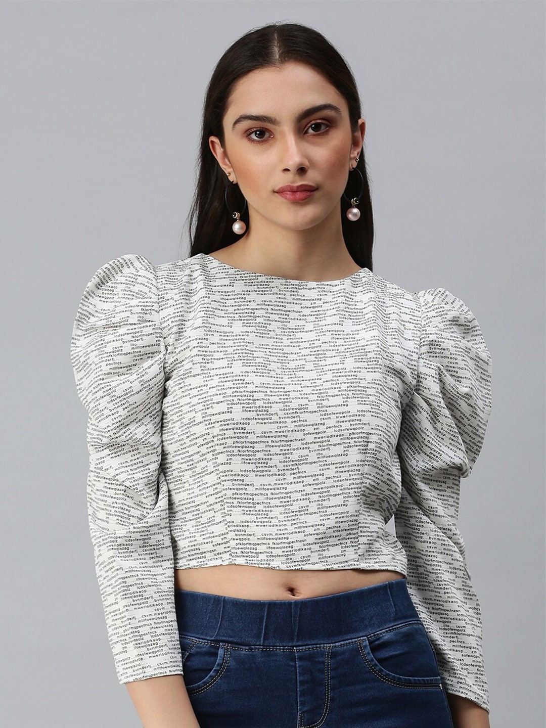 

SHOWOFF Typography Printed Puff Sleeves Crop Top, White