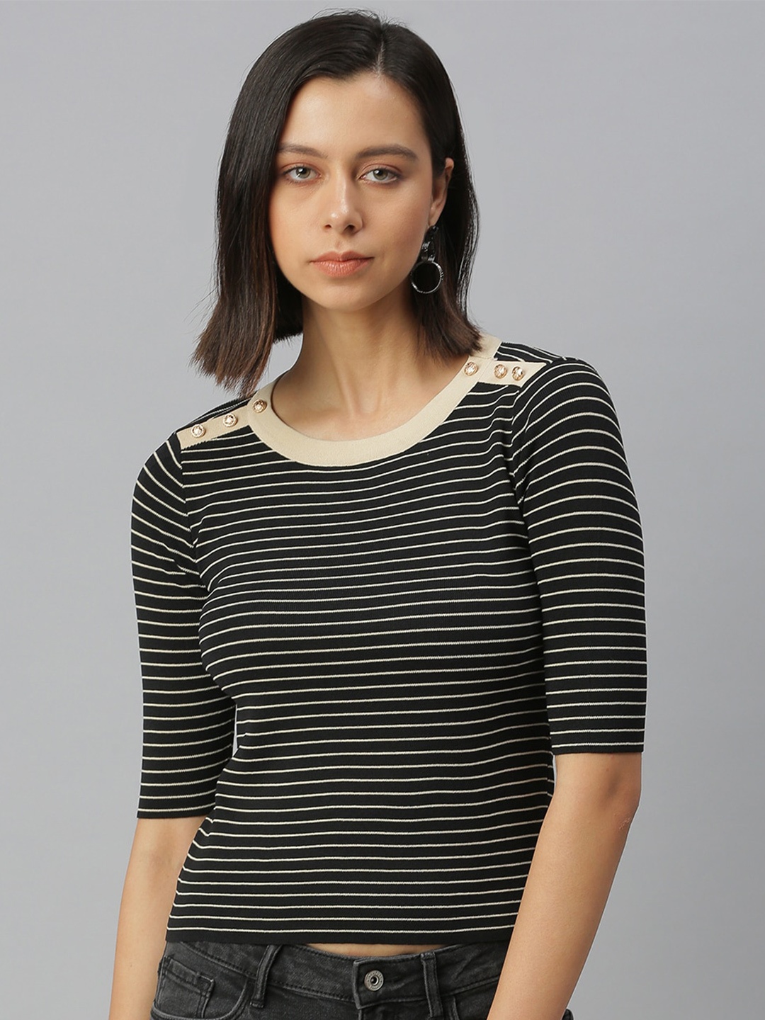

SHOWOFF Horizontal Striped Round Neck Cotton T-Shirts, Black