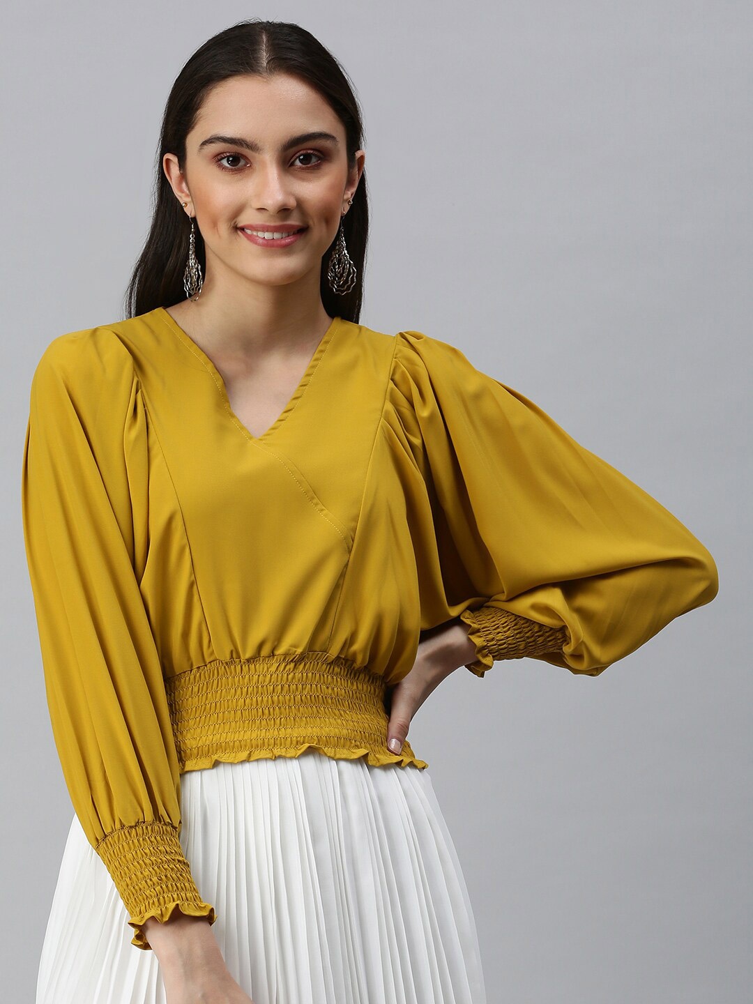 

SHOWOFF V-Neck Batwing Sleeves Blouson Top, Mustard