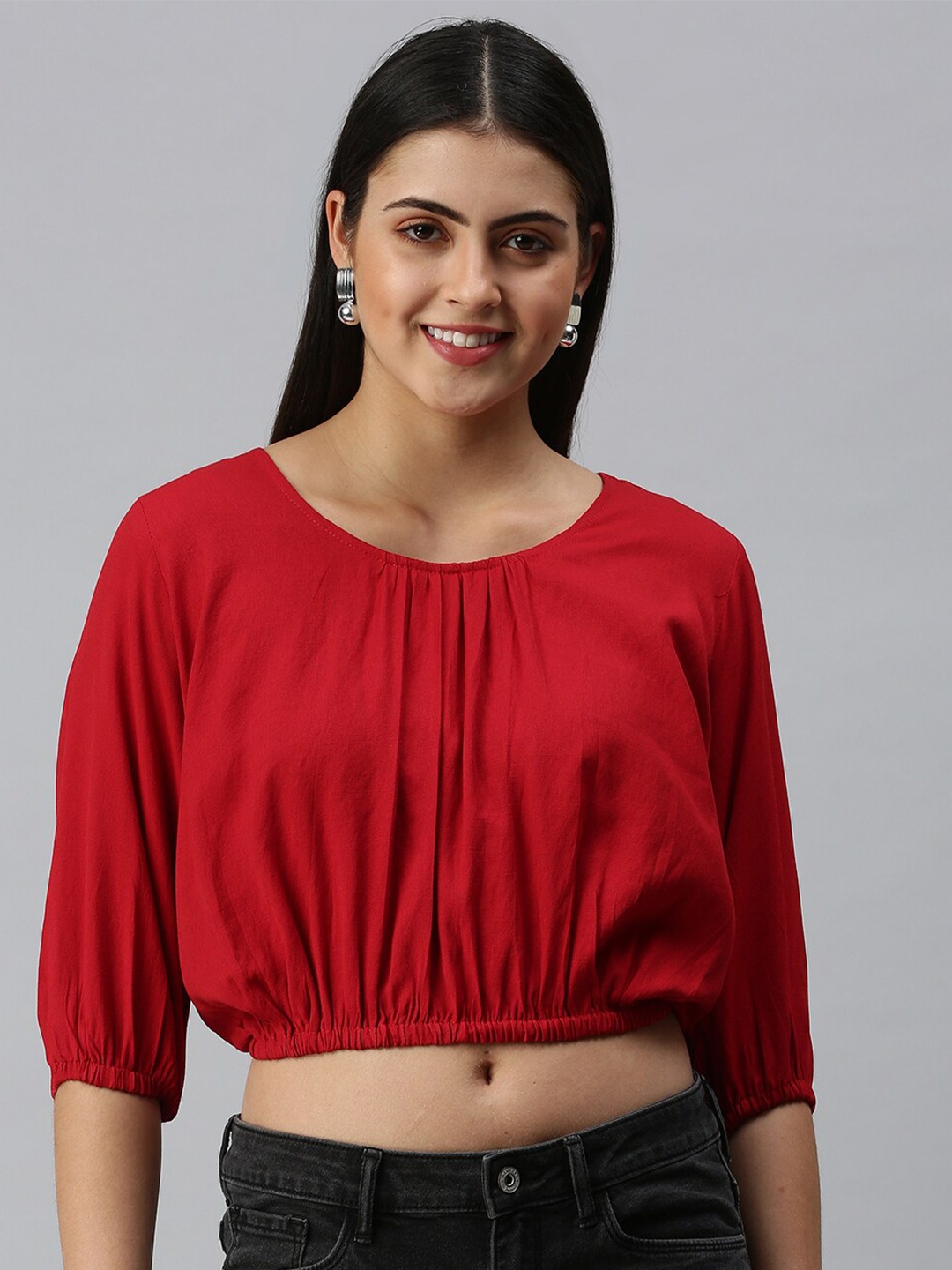 

SHOWOFF Round Neck Tie-Up Cinched Waist Crop Top, Red