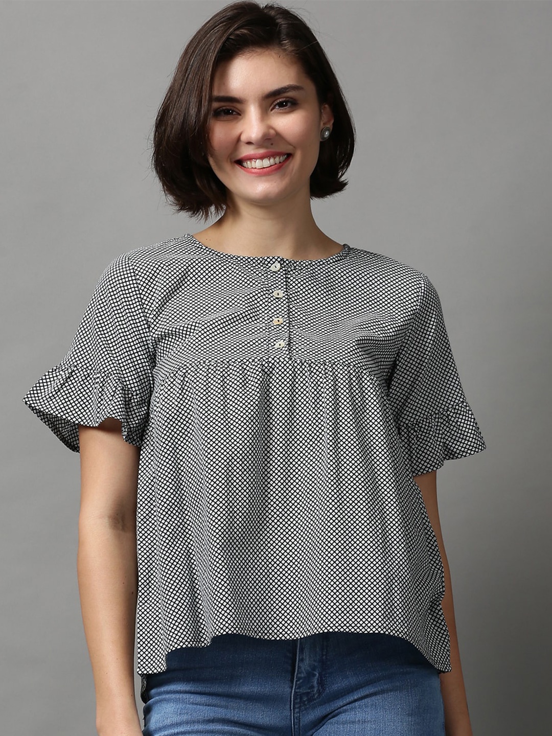 

SHOWOFF Checked Round Neck Empire Top, Black
