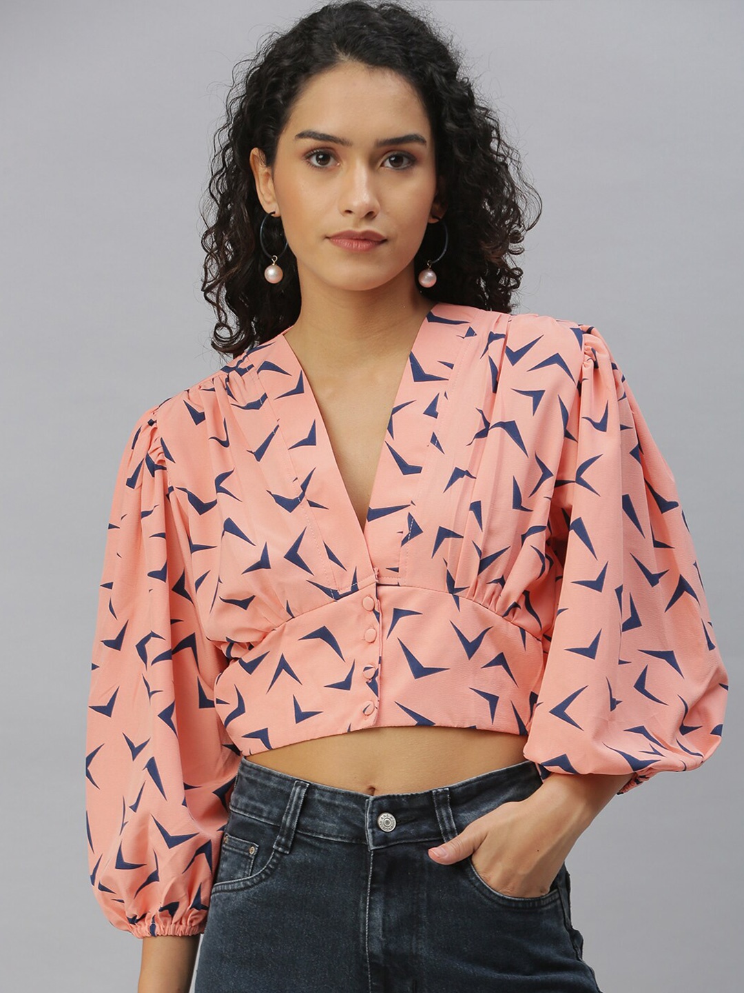 

SHOWOFF V-Neck Conversational Printed Crepe Crop Top, Peach