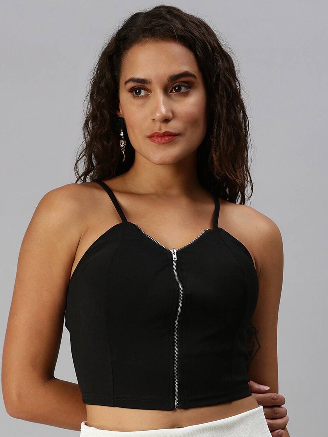 

SHOWOFF Shoulder Straps Bralette Crop Top, Black