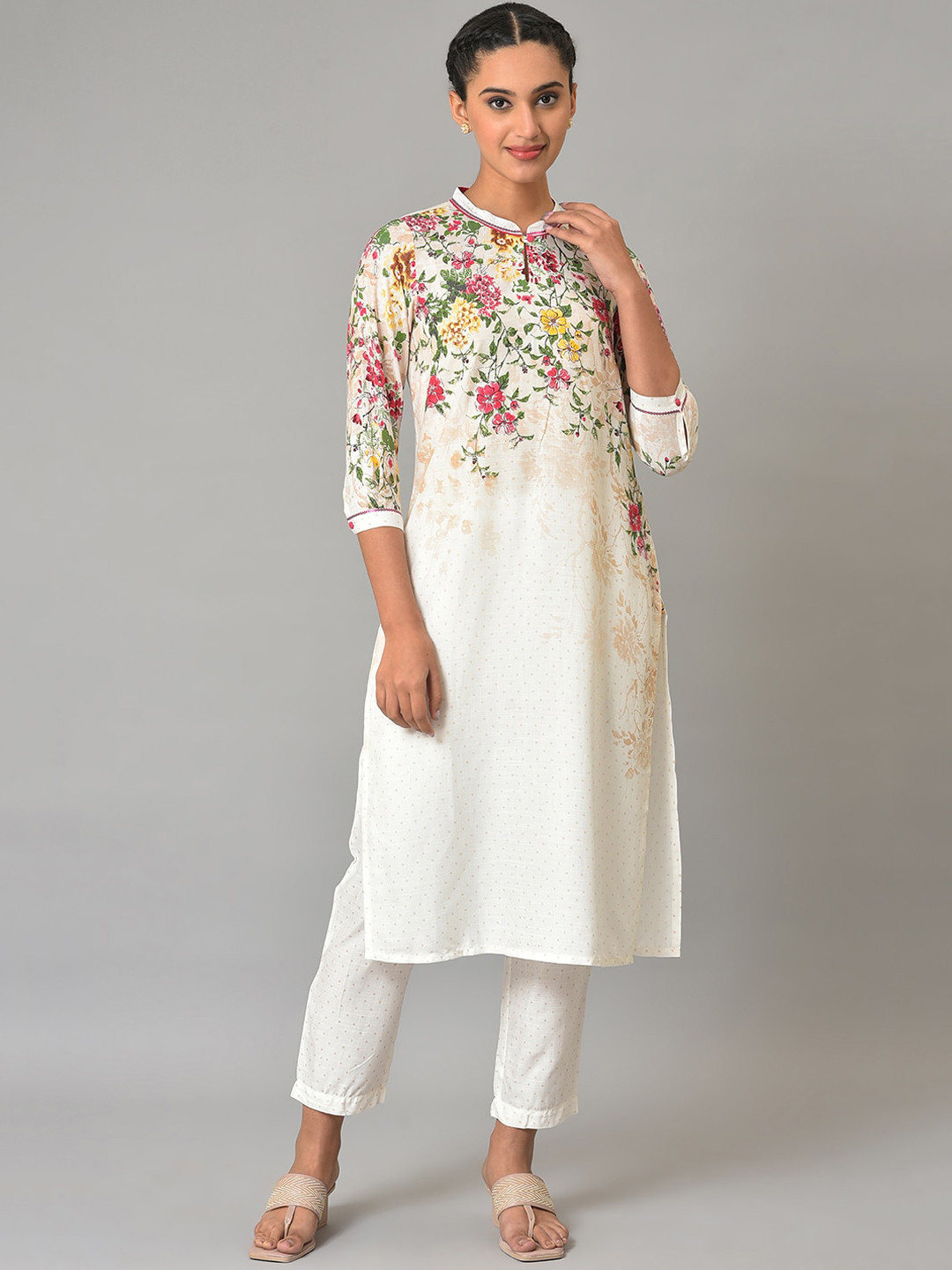 

AURELIA Floral Printed Kurta with Trousers, White