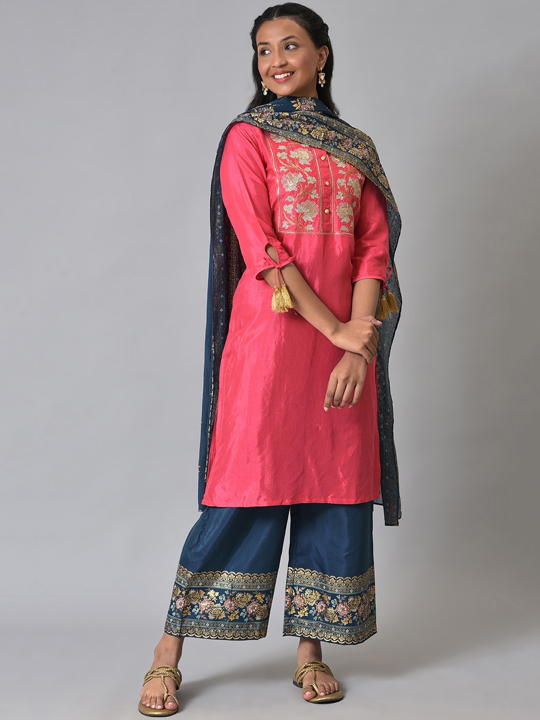 

AURELIA Floral Embroidered Kurta with Trousers & Dupatta, Pink