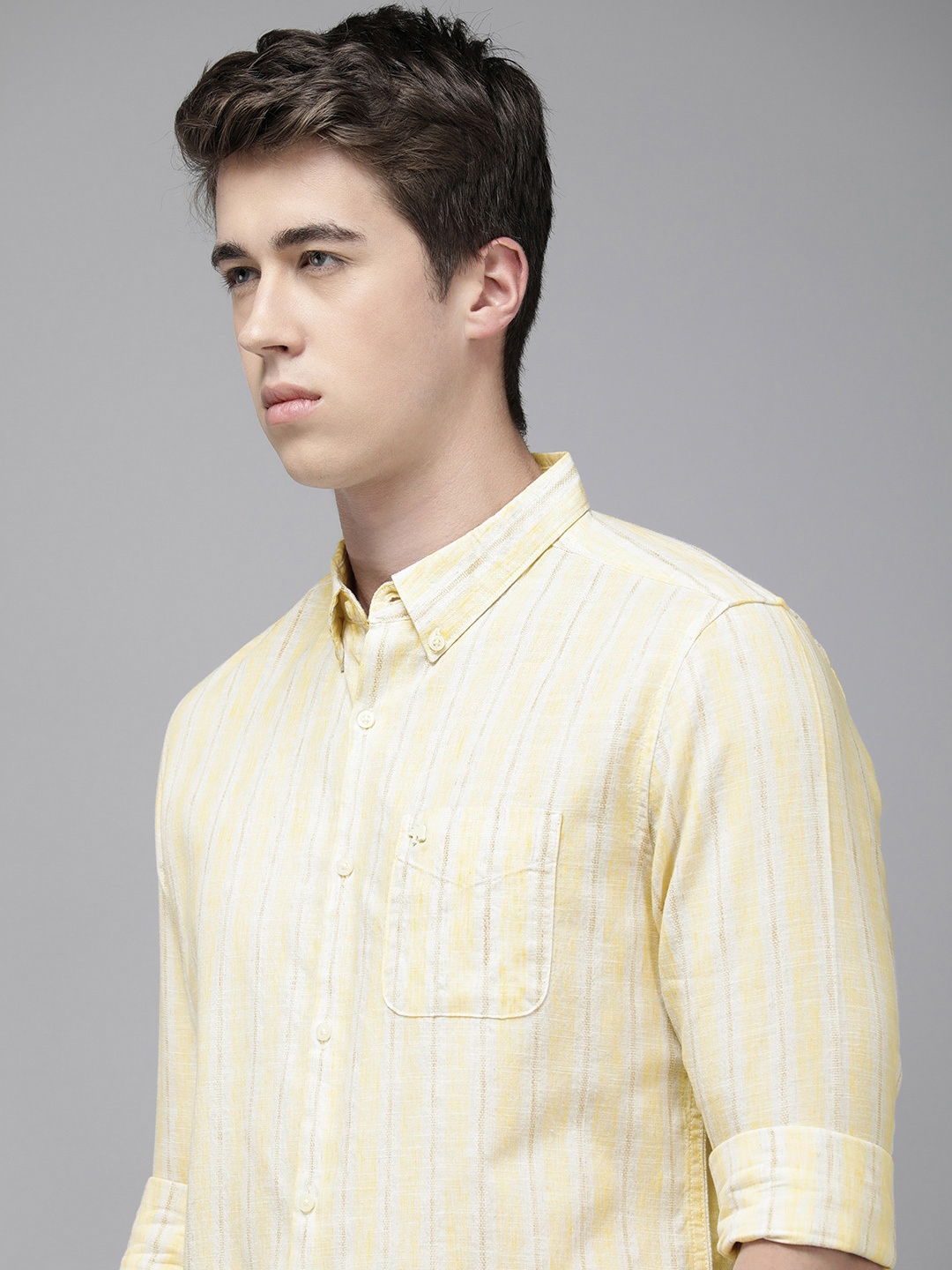 

THE BEAR HOUSE Men Slim Fit Opaque Striped Casual Shirt, Yellow