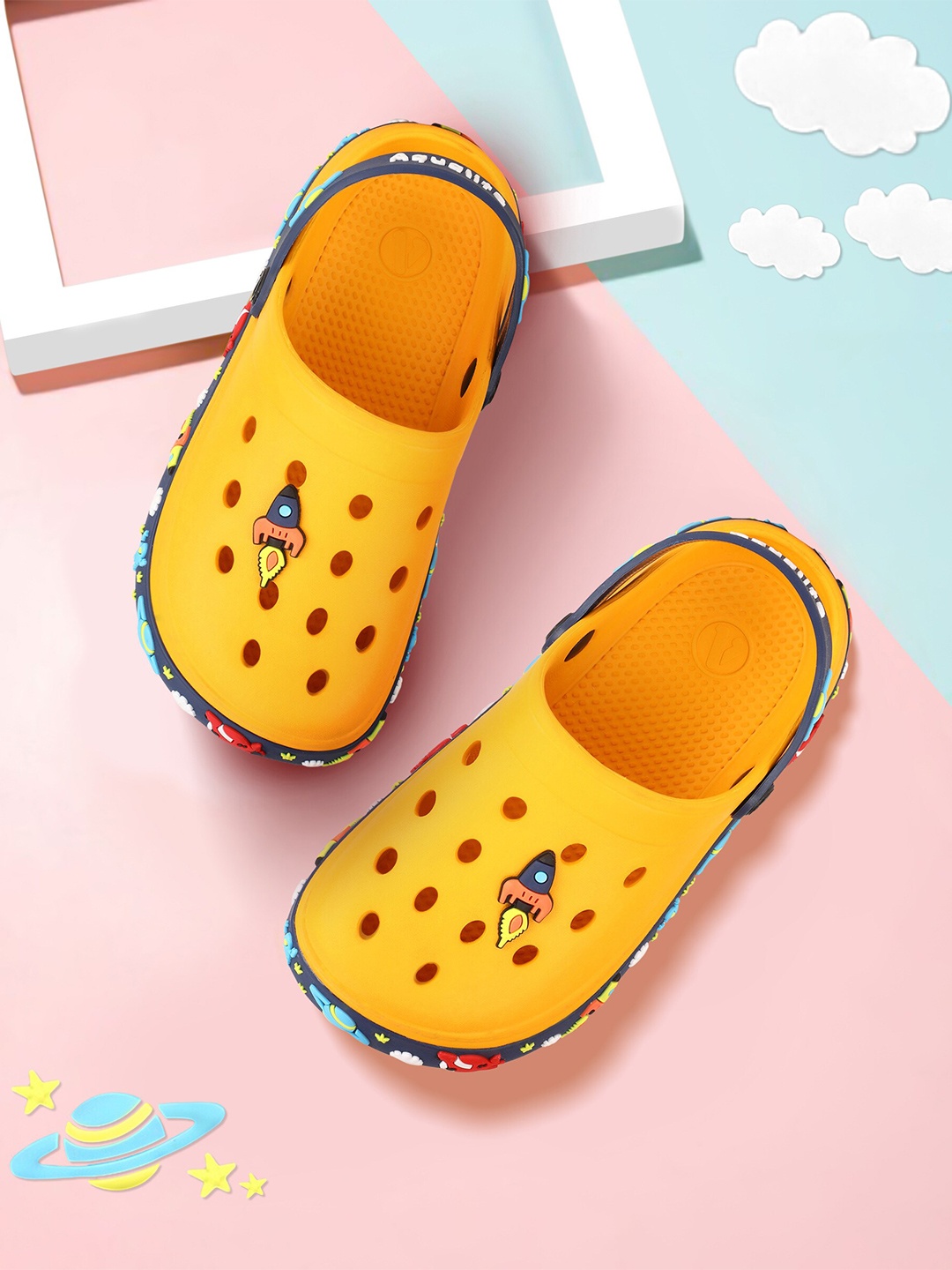 

Aqualite Boys Round Toe Slip On Clogs, Yellow