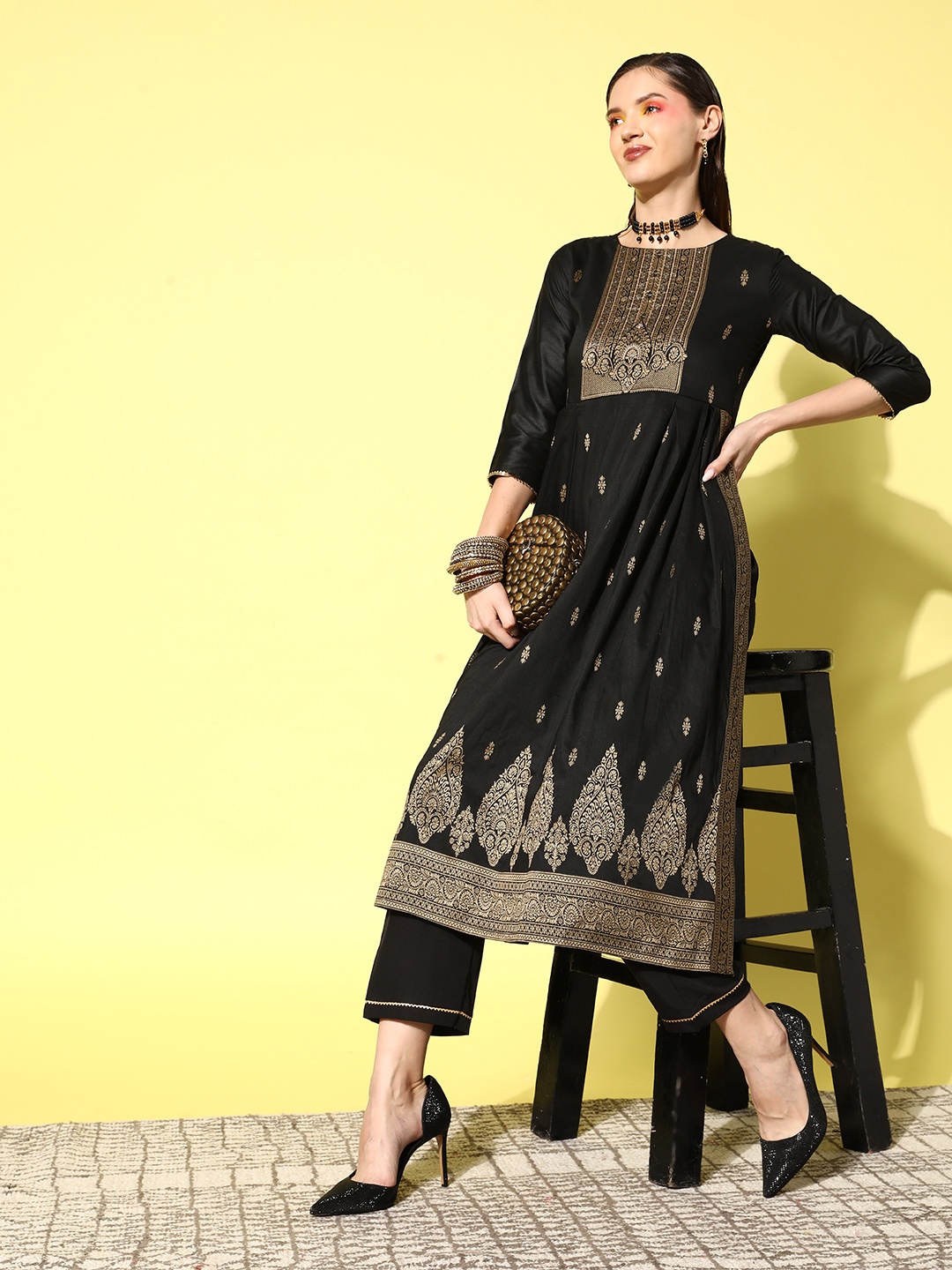 

Sangria Pleated Chanderi Silk Kurta with Trousers, Black