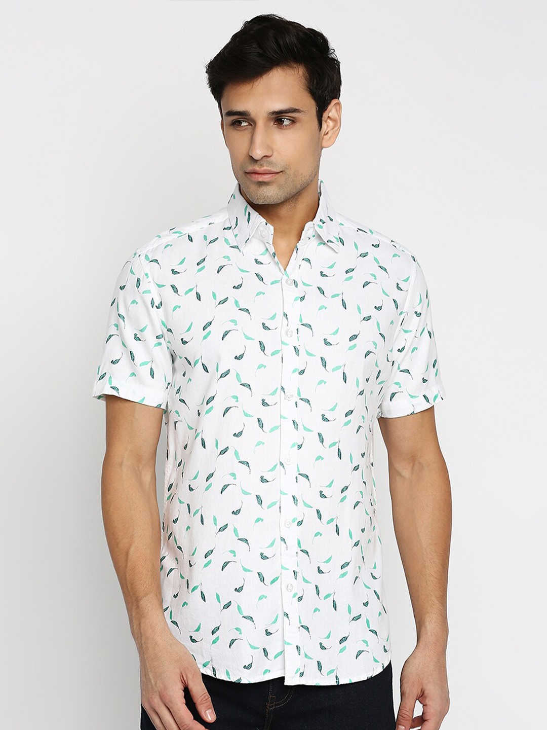 

MOD ECRU Modern Slim Fit Conversational Printed Casual Shirt, White