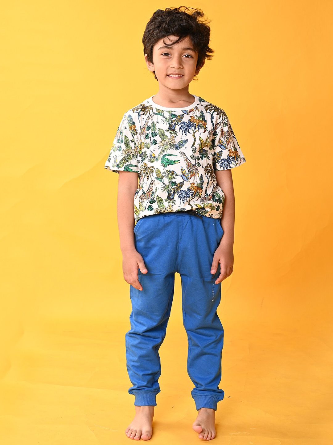 

Anthrilo Boys Printed Pure Cotton T-shirt With Pyjamas Set, White