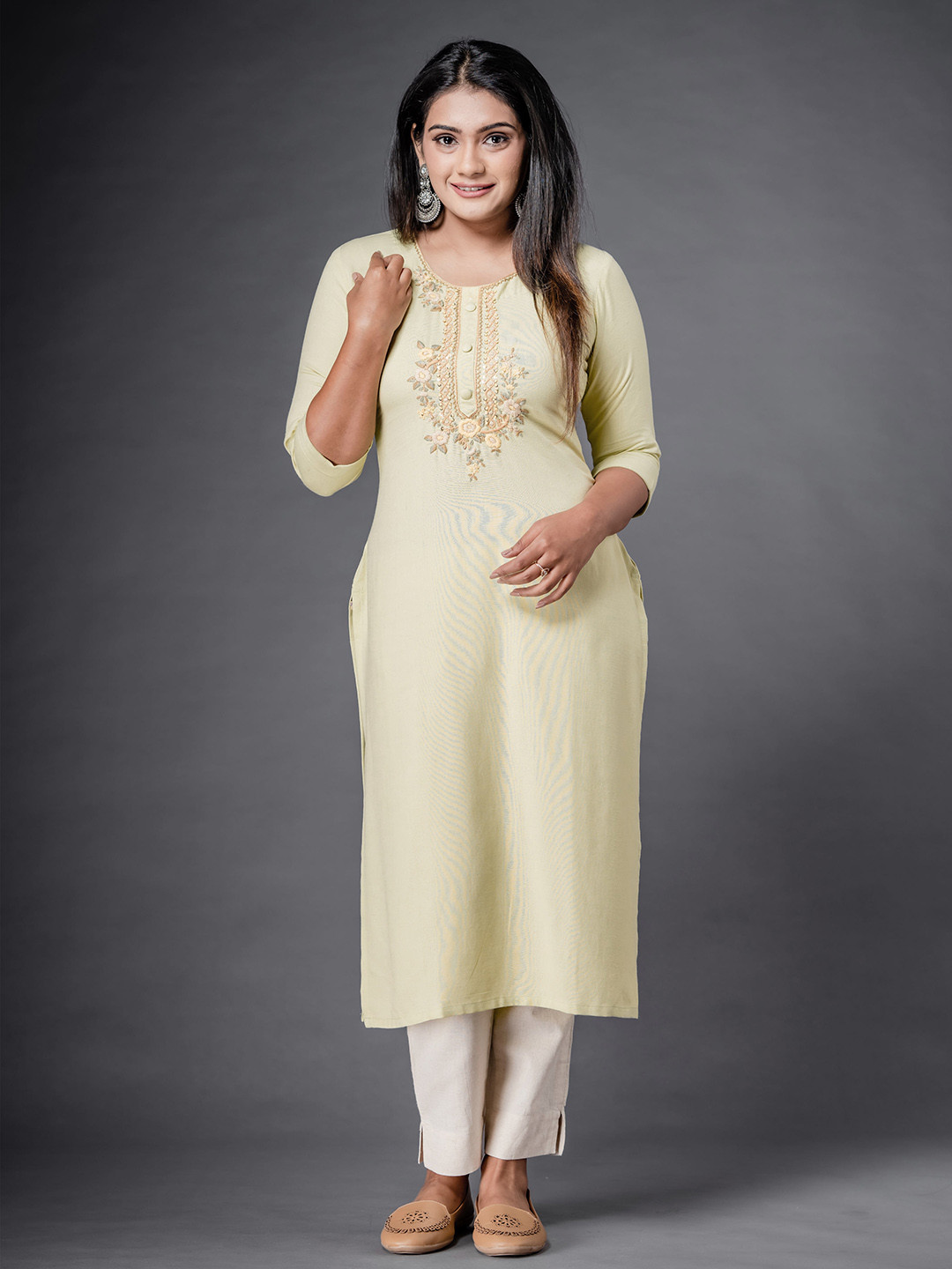 

Vismay Floral Yoke Design Thread Work Kurta, Yellow