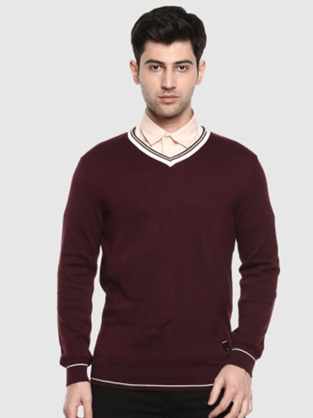 

Red Chief Men V-Neck Long Sleeves Acrylic Pullover