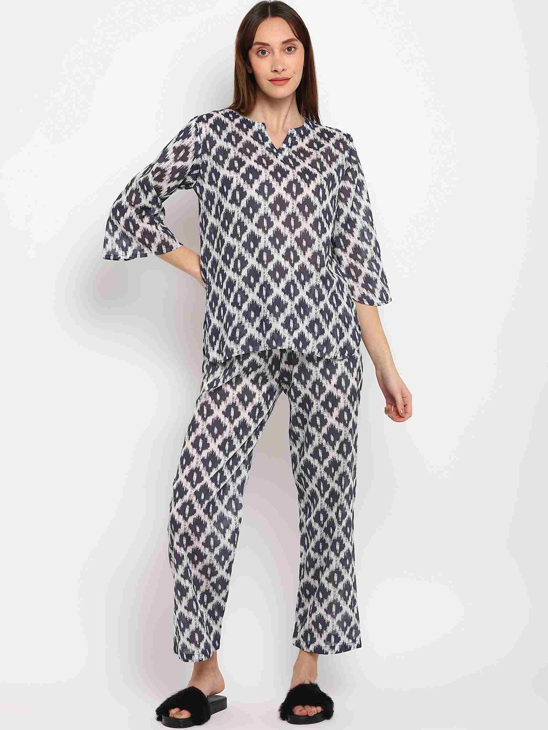 

shopbloom Ethnic Motifs Printed Pure Cotton Night Suit, Black
