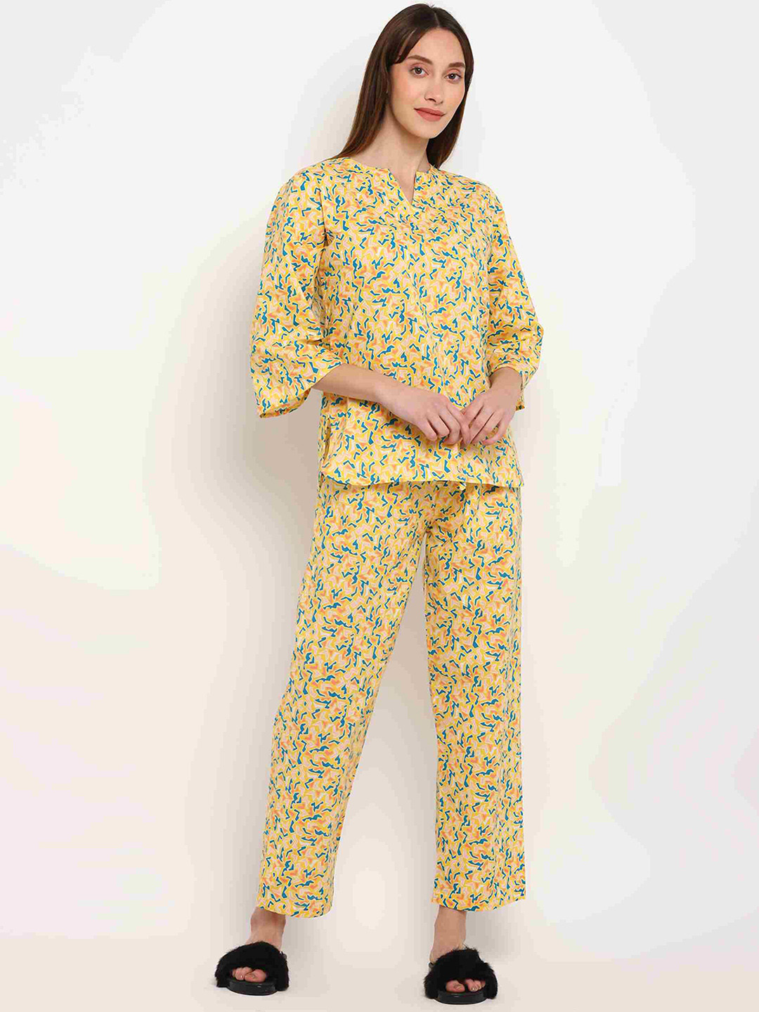 

shopbloom Abstract Printed Pure Cotton Night Suit, Yellow