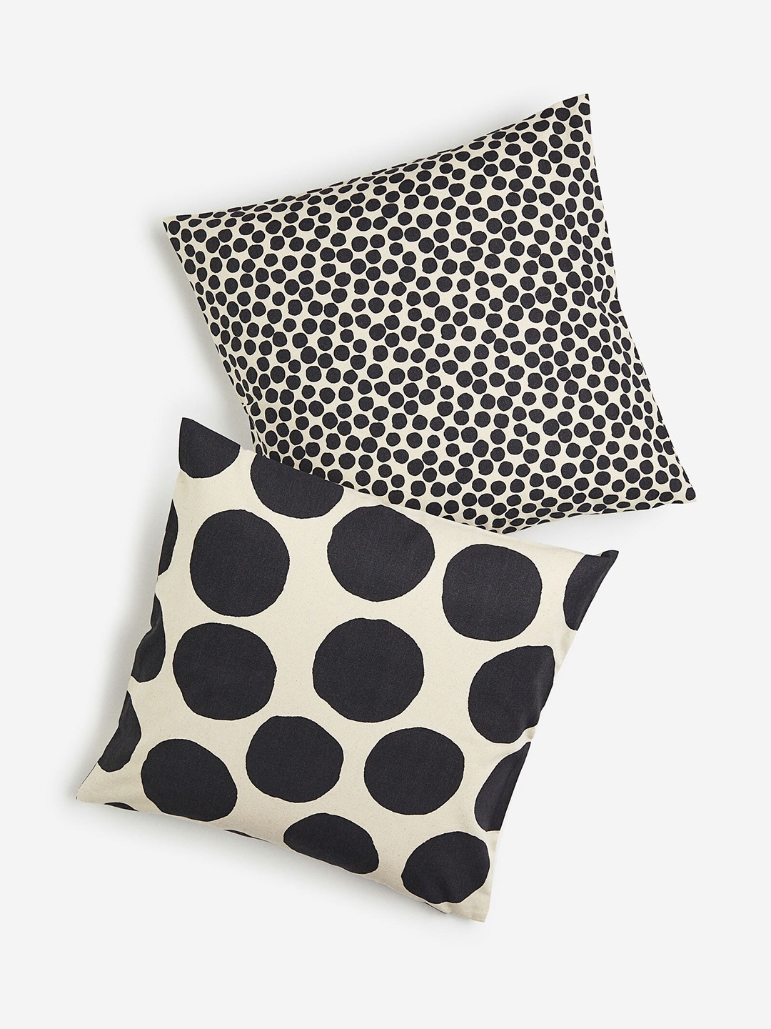 

H&M Grey & White 2-Pack Spotted Cushion Covers