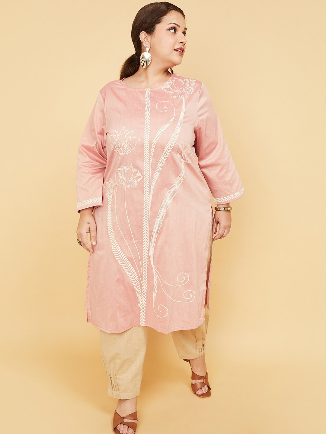 

max Plus Size Ethnic Motifs Printed Kurta, Peach