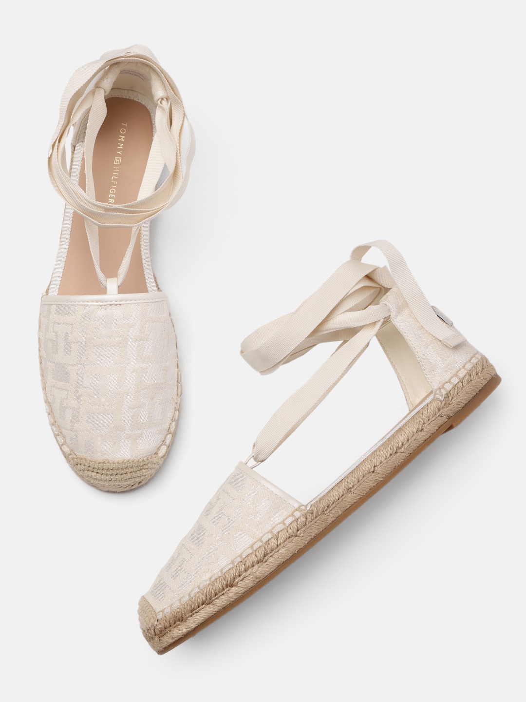 

Tommy Hilfiger Women Brand Logo Woven Design Mid-Top Espadrilles With Jute Detail, Off white