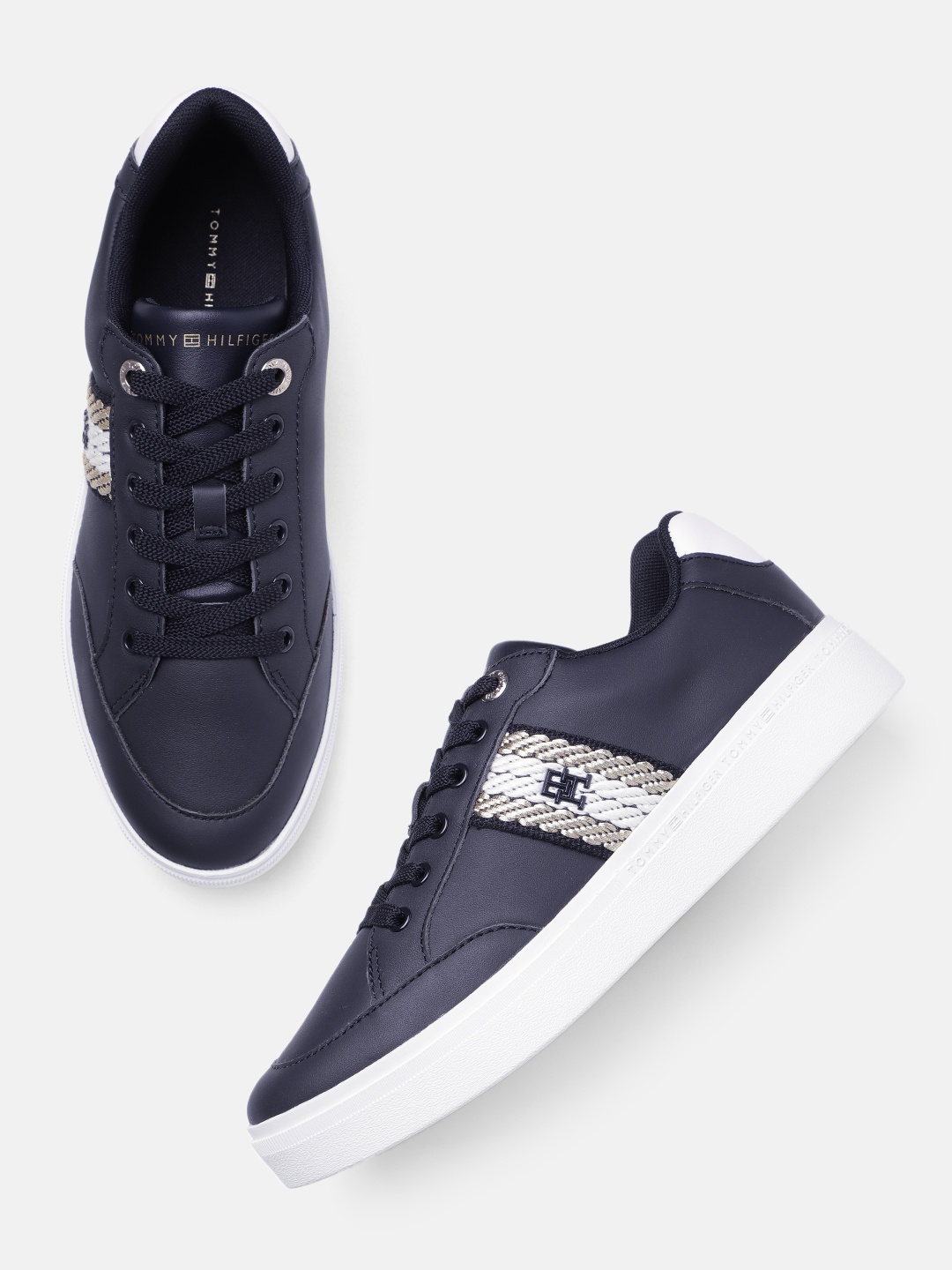 

Tommy Hilfiger Women Leather Sneakers With Applique Detail, Navy blue