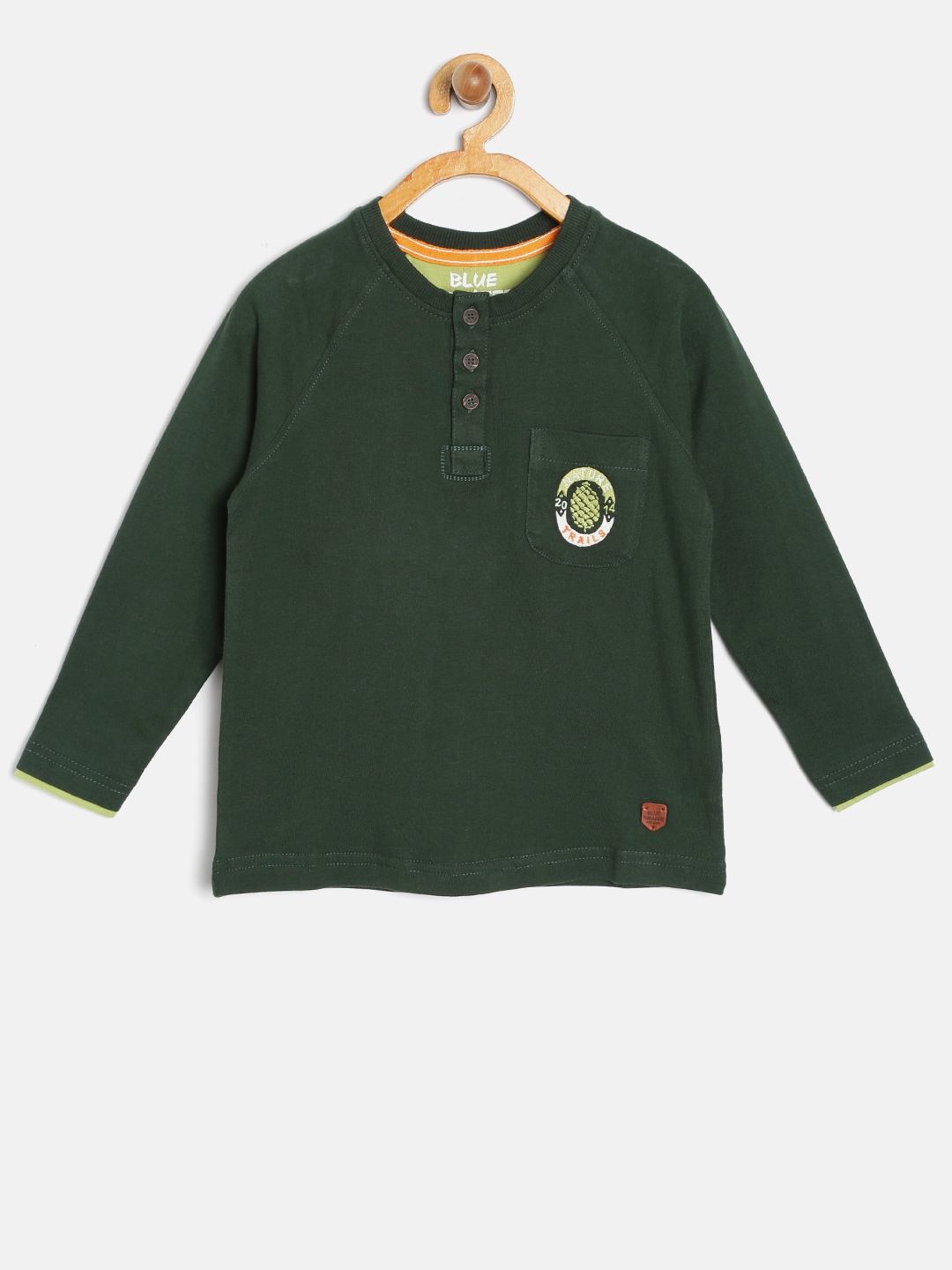 

Blue Giraffe Boys Green Solid Henley Neck T-shirt