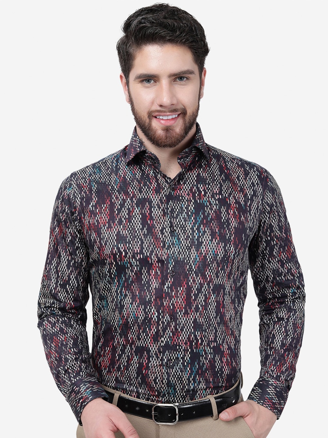 

JB STUDIO Slim Fit Geometric Printed Pure Cotton Casual Shirt, Black