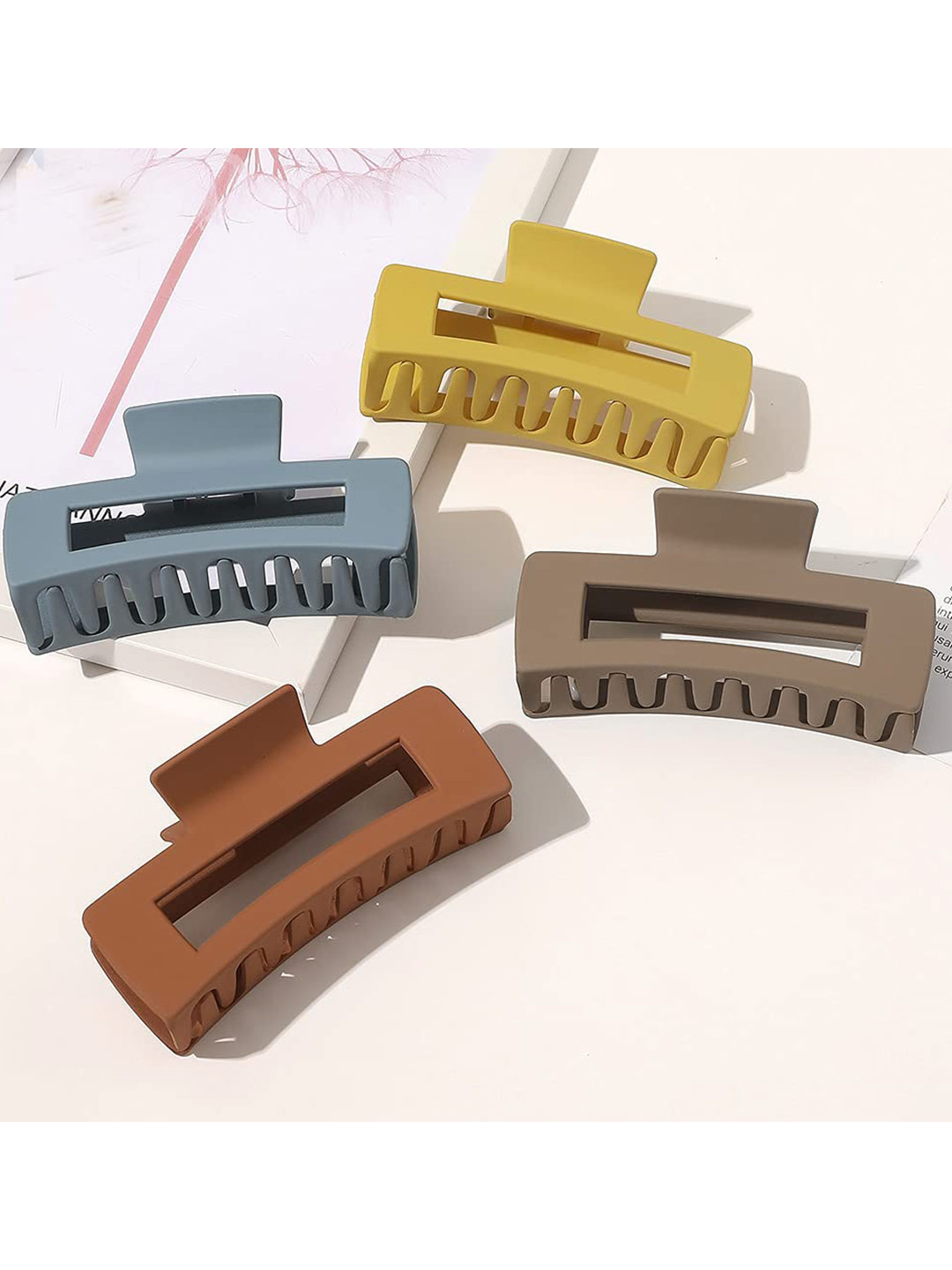 

Krelin Set of 4 Rectangular Hair Claw Clip, Brown