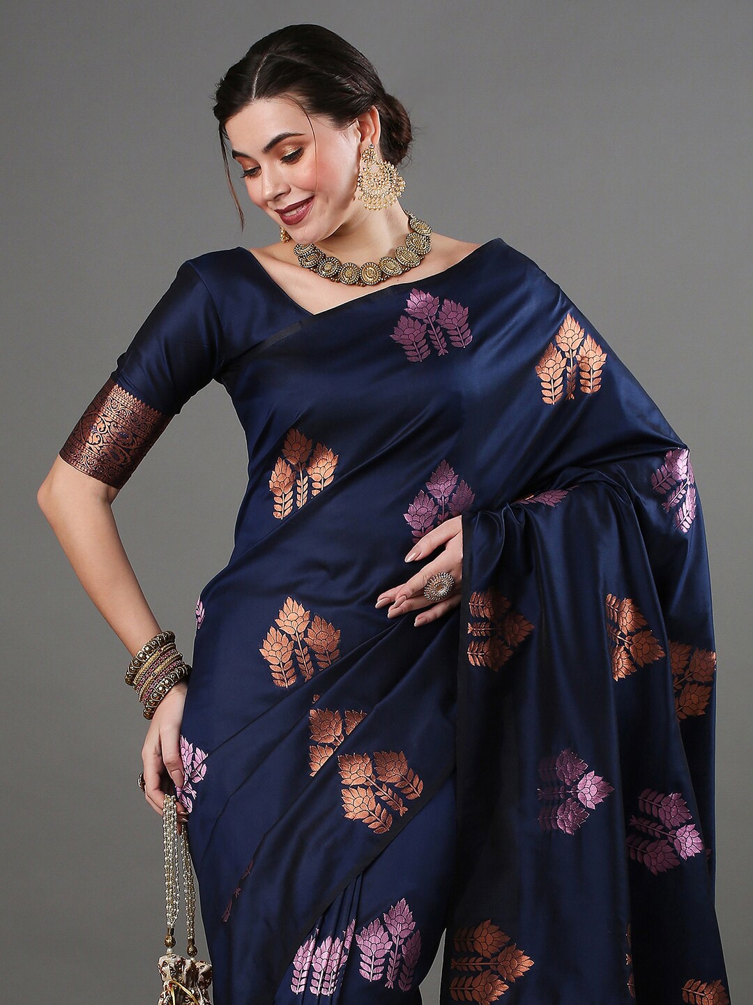 

Mitera Floral Woven Design Zari Banarasi Saree, Navy blue
