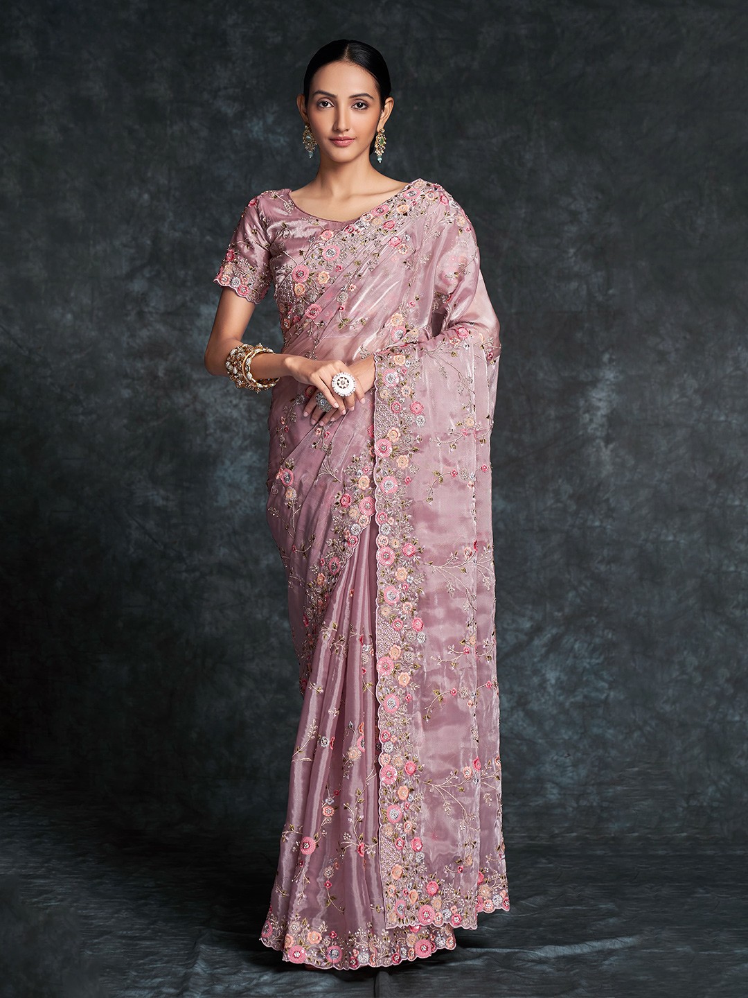 

Fusionic Floral Embroidered Organza Saree, Pink