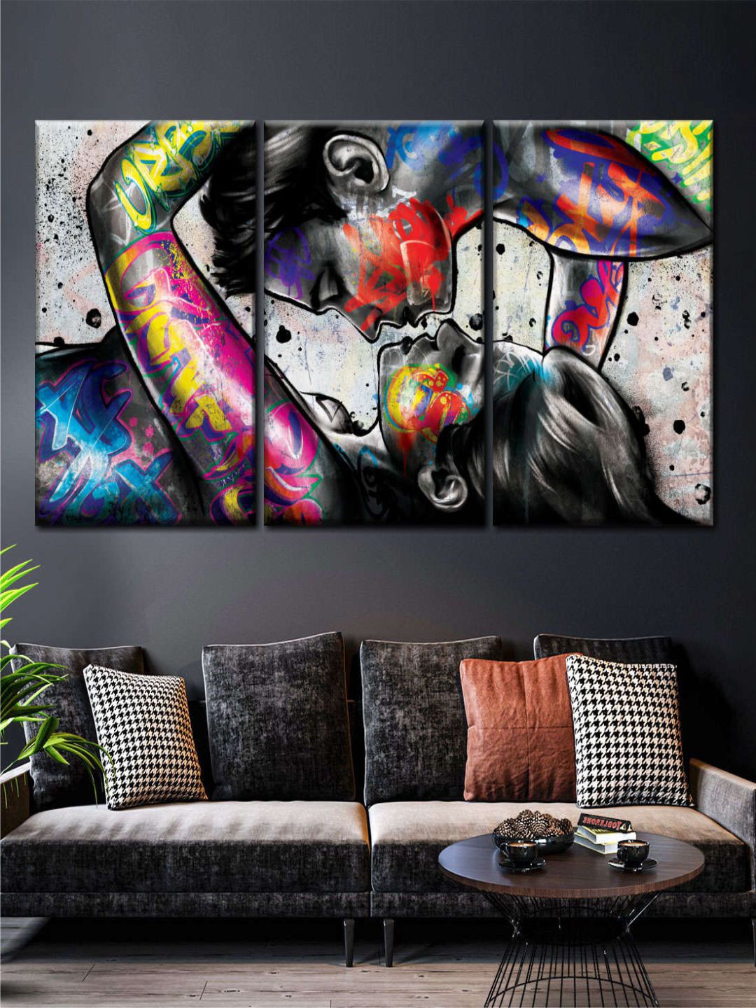 

POSTERS AND TRUSS Set Of 3 Black Urban Couple Painting Wall Art