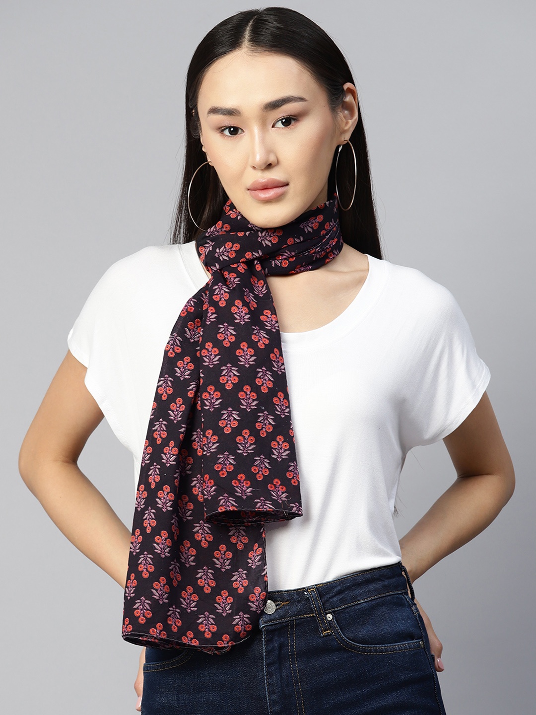 

WEAVERS VILLA Floral Printed Cotton Scarf, Black