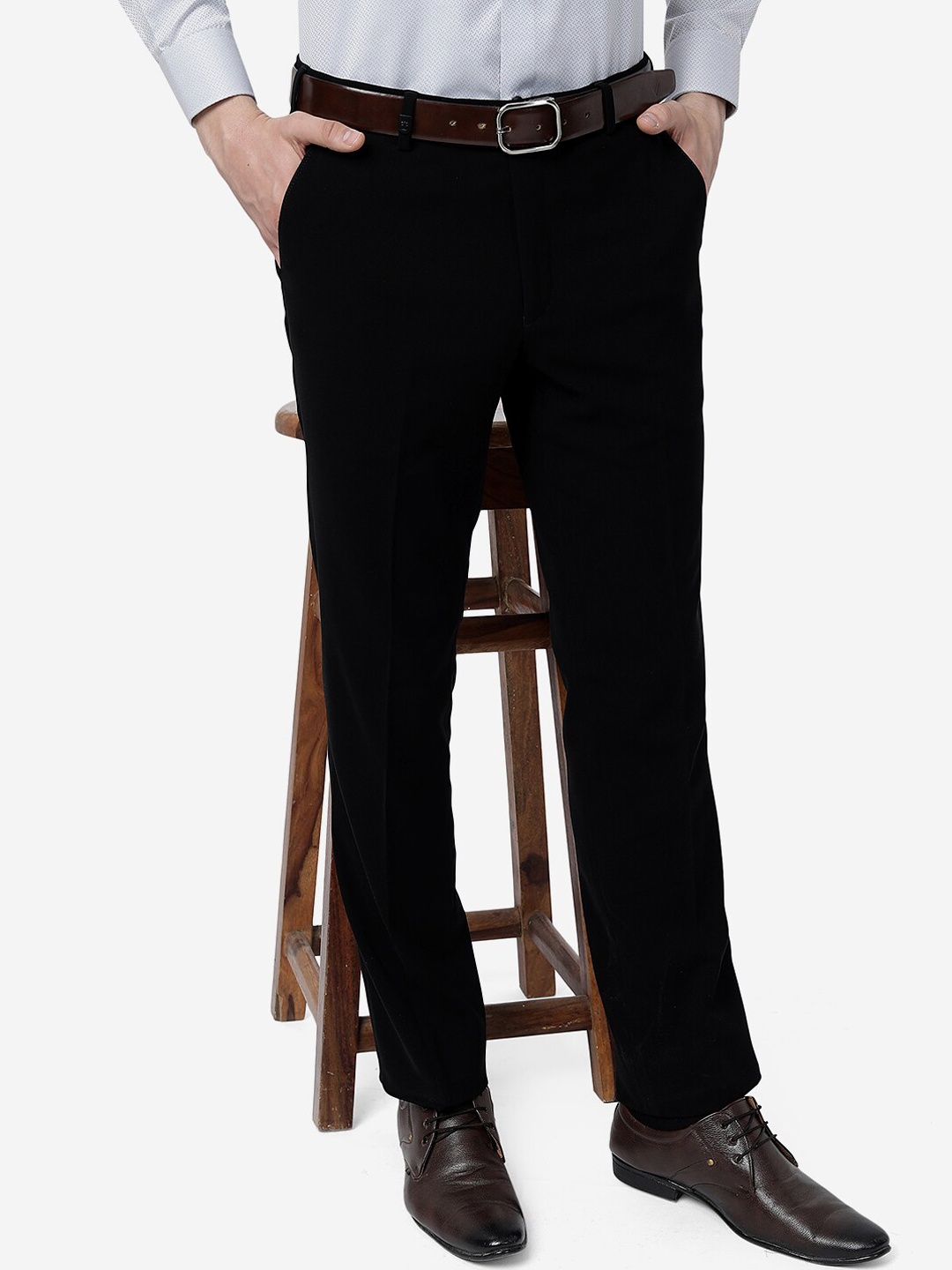 

JB STUDIO Men Slim Fit Mid-Rise Formal Trousers, Black