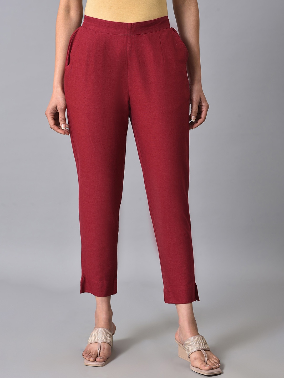 

elleven Women Regular Fit Mid-Rise Cigarette Trousers, Red