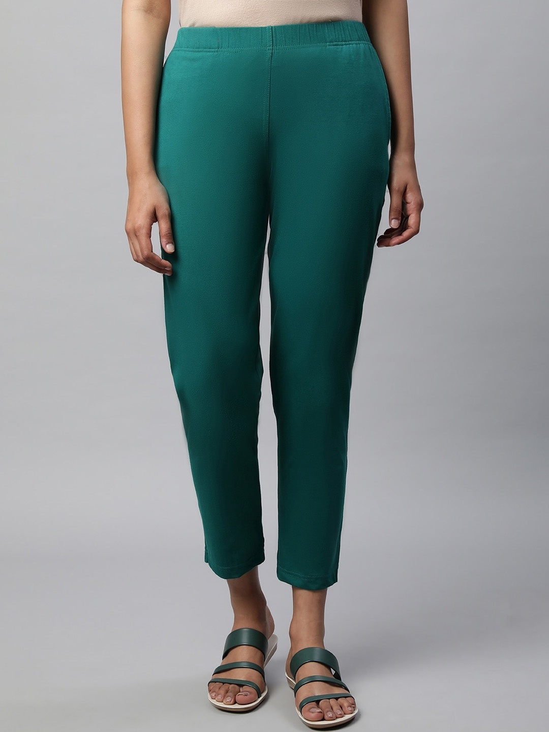 

elleven Women Cotton Lycra Ankle Length Leggings, Green