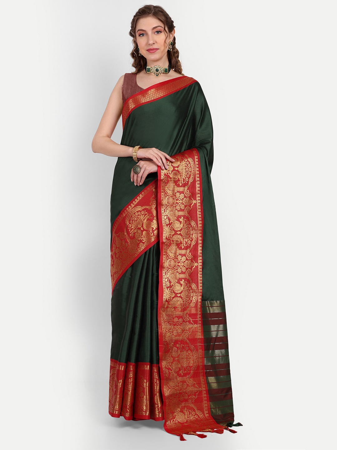 

Paramparik Textile Zari Dharmavaram Pure Silk Saree, Green