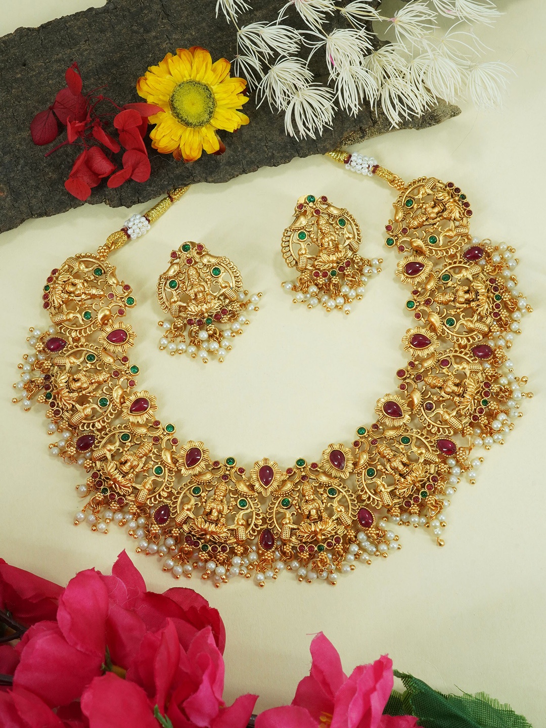 

GRIIHAM Gold-Plated AD-Studded & Beaded Jewellery Set, Green