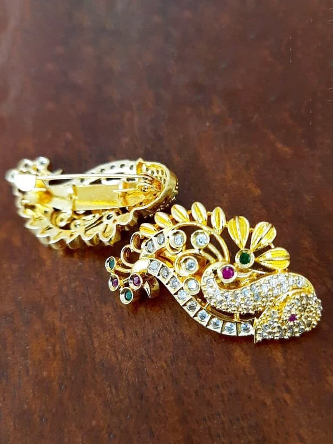 

GRIIHAM Set Of 2 Gold-Plated CZ Studded Saree Pins, White