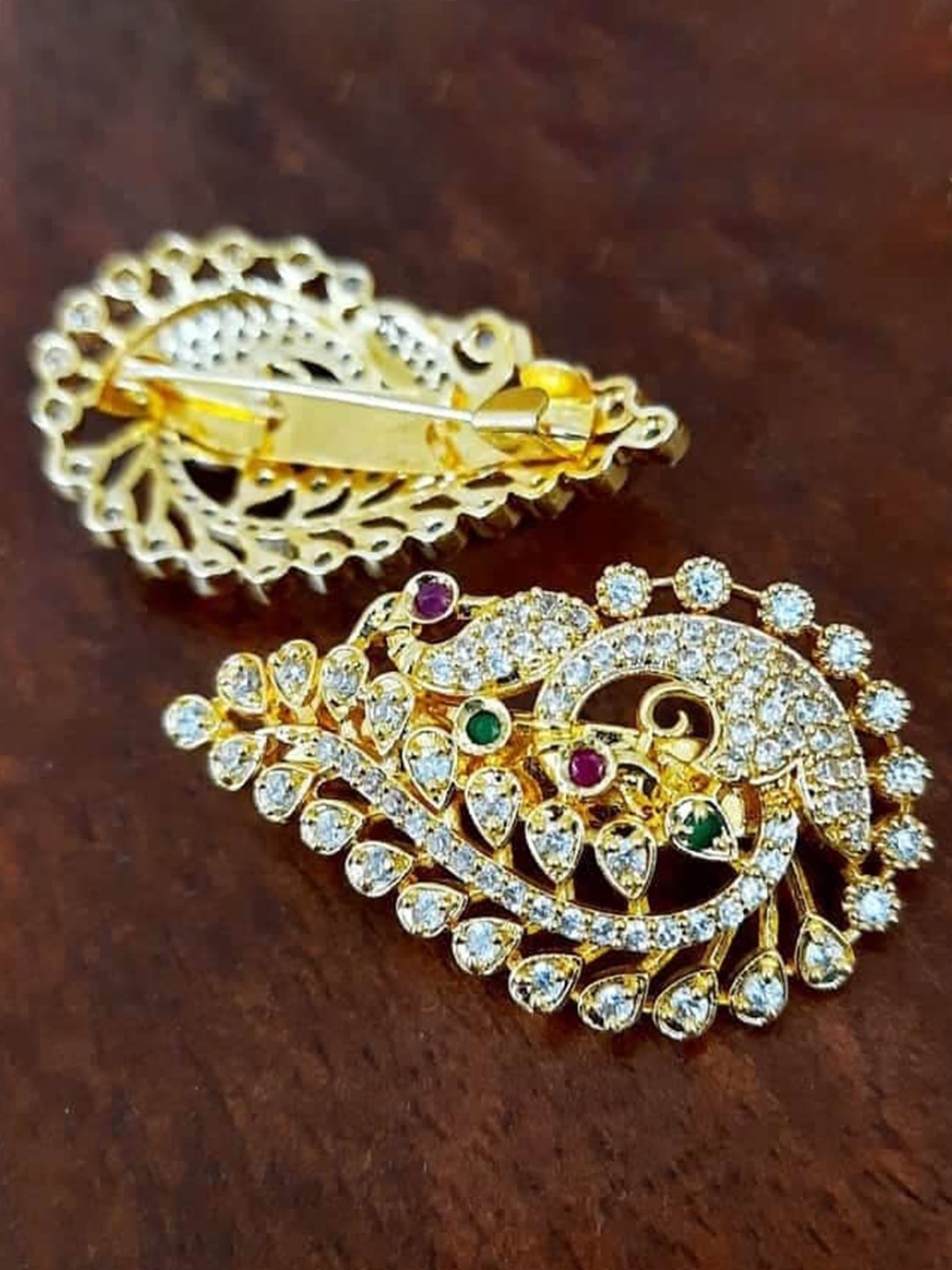 

GRIIHAM Set Of 2 Gold-Plated CZ Studded Saree Pins, White