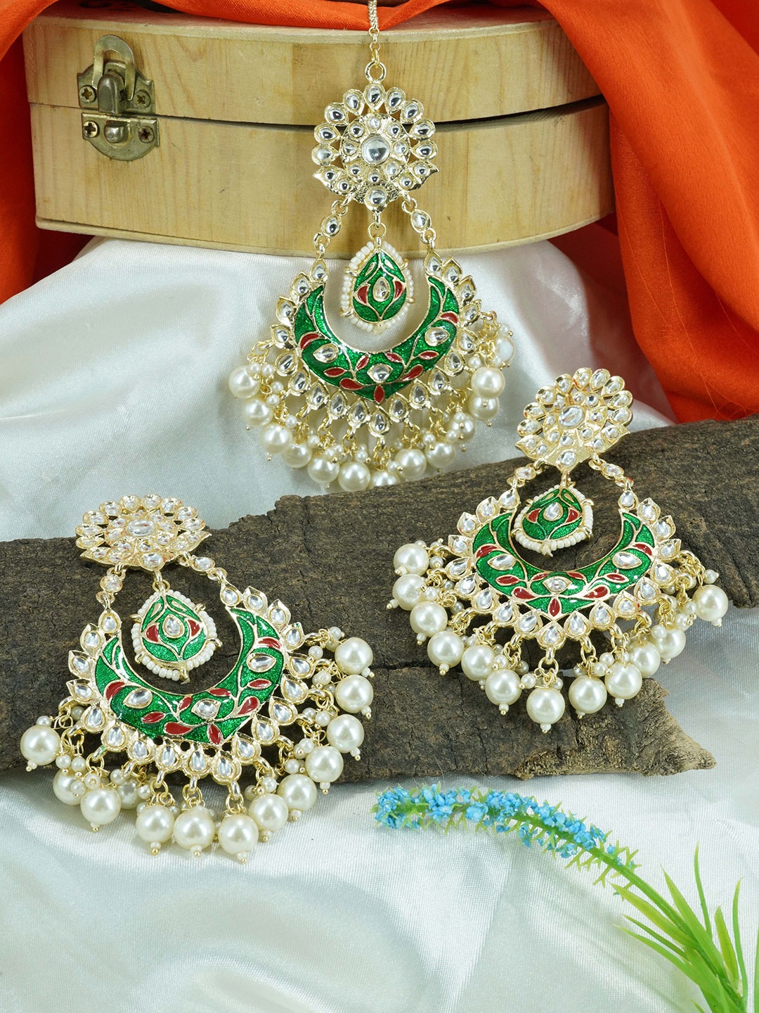 

GRIIHAM Gold Plated Contemporary Chandbalis Earrings With Maang Tikka Set, Green