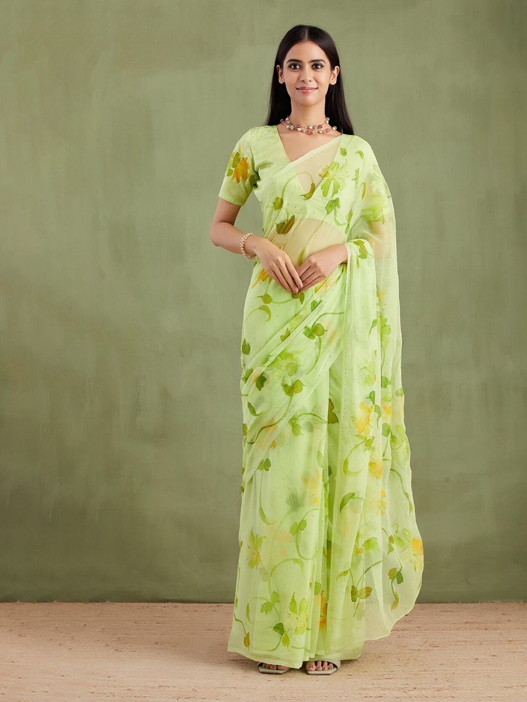 

Geroo Jaipur Floral Printed Mukaish Work Pure Chiffon Saree, Green