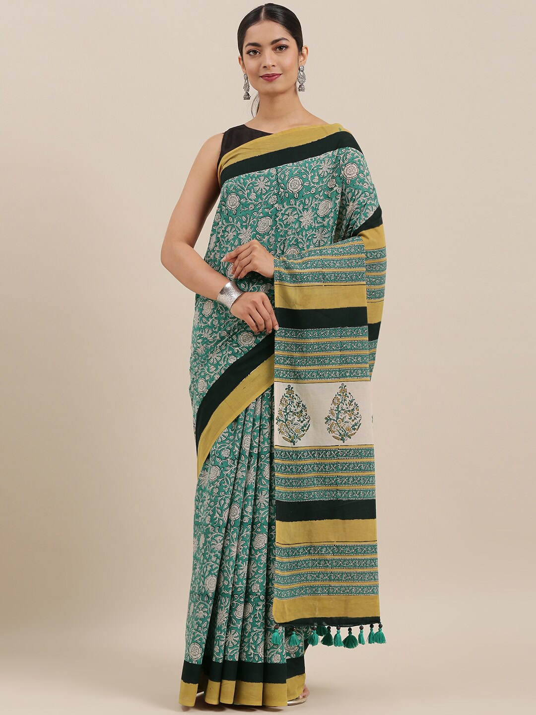 

Geroo Jaipur Ethnic Motifs Block Printed Pure Cotton Saree, Green