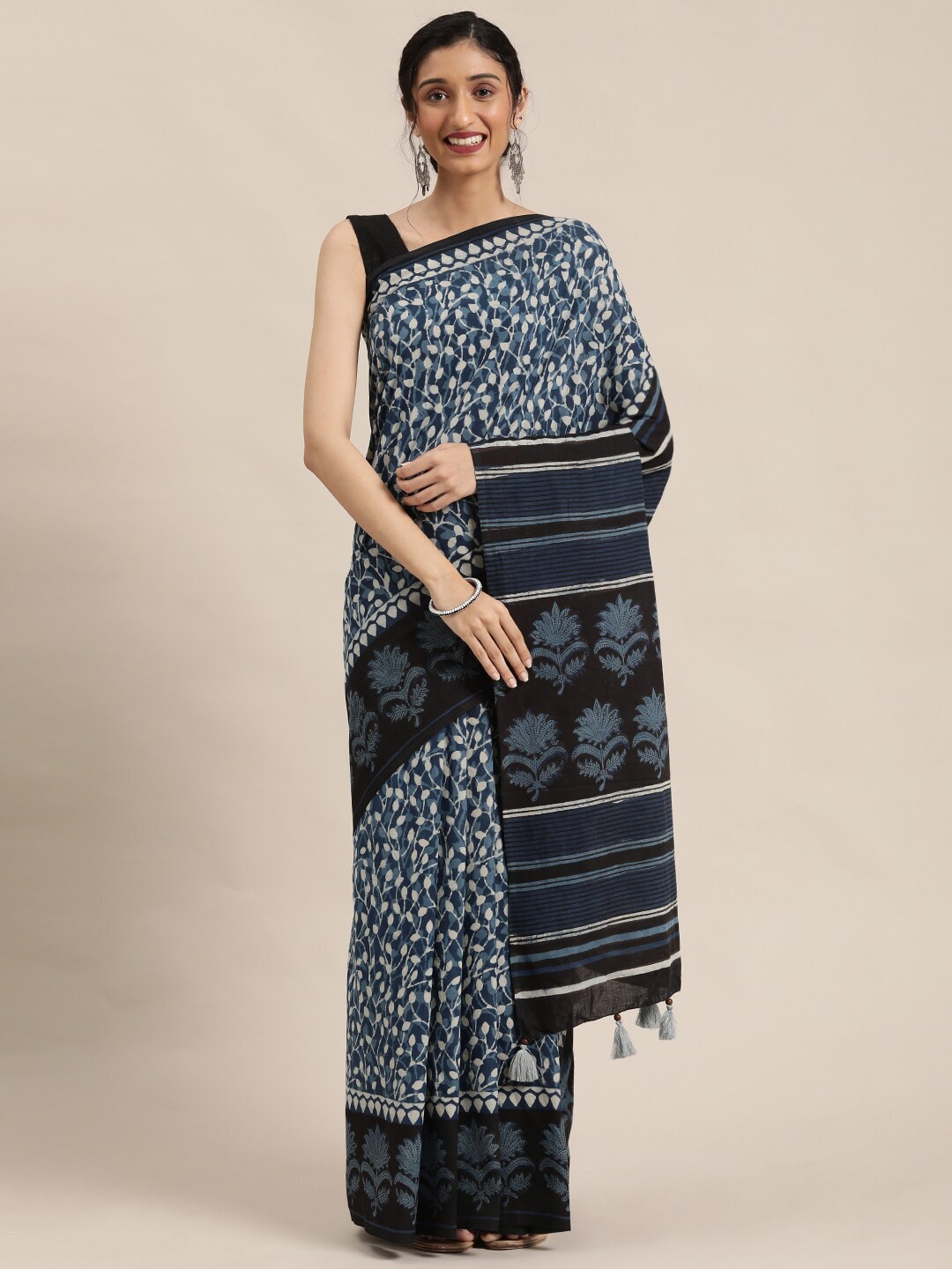 

Geroo Jaipur Floral Block Printed Pure Cotton Saree, Blue
