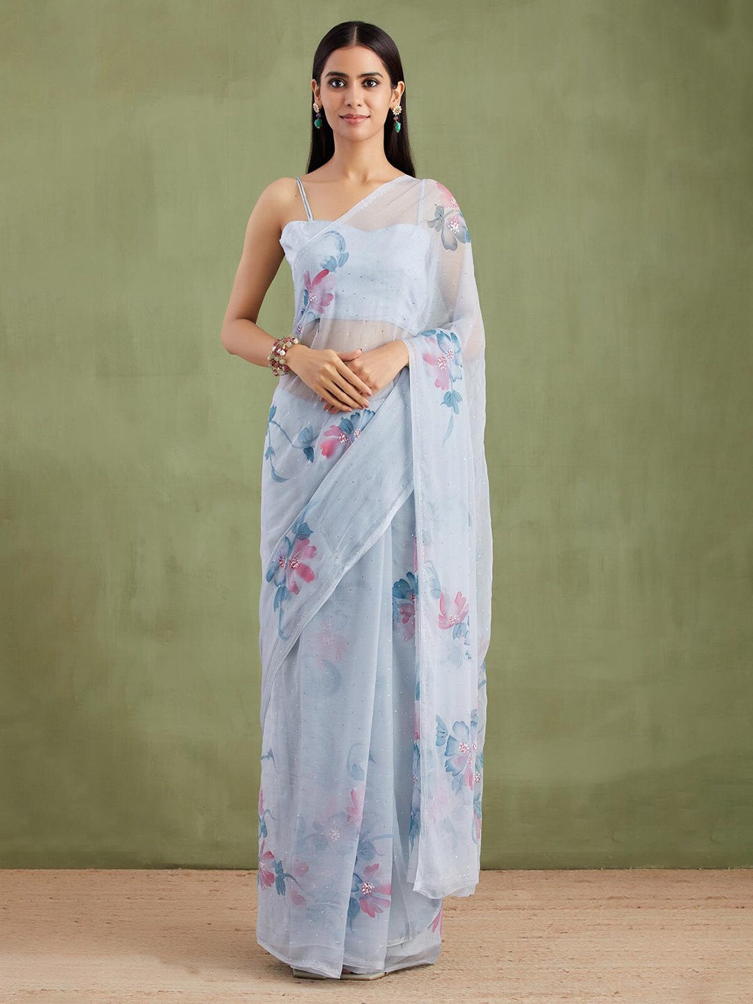 

Geroo Jaipur Floral Printed Mukaish Work Pure Chiffon Saree, Grey