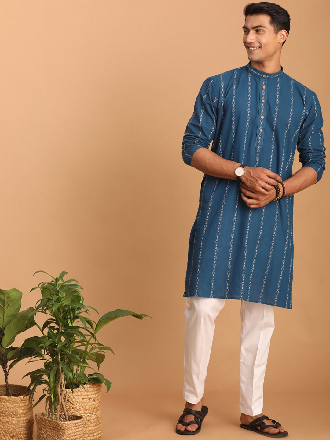 

VASTRAMAY Woven Design Mandarin Collar Pure Cotton Sustainable Kurta With Trousers, Blue