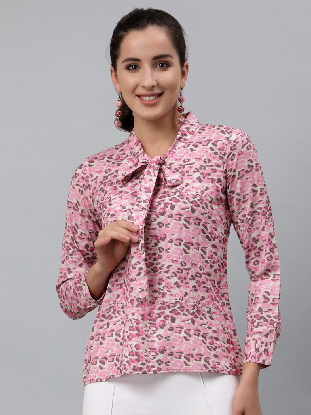 

Selvia Animal Printed Tie-Up Neck Top, Pink